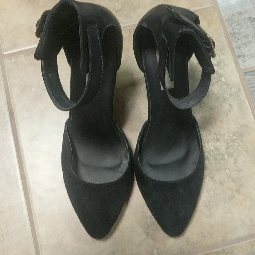 Sociology Heels